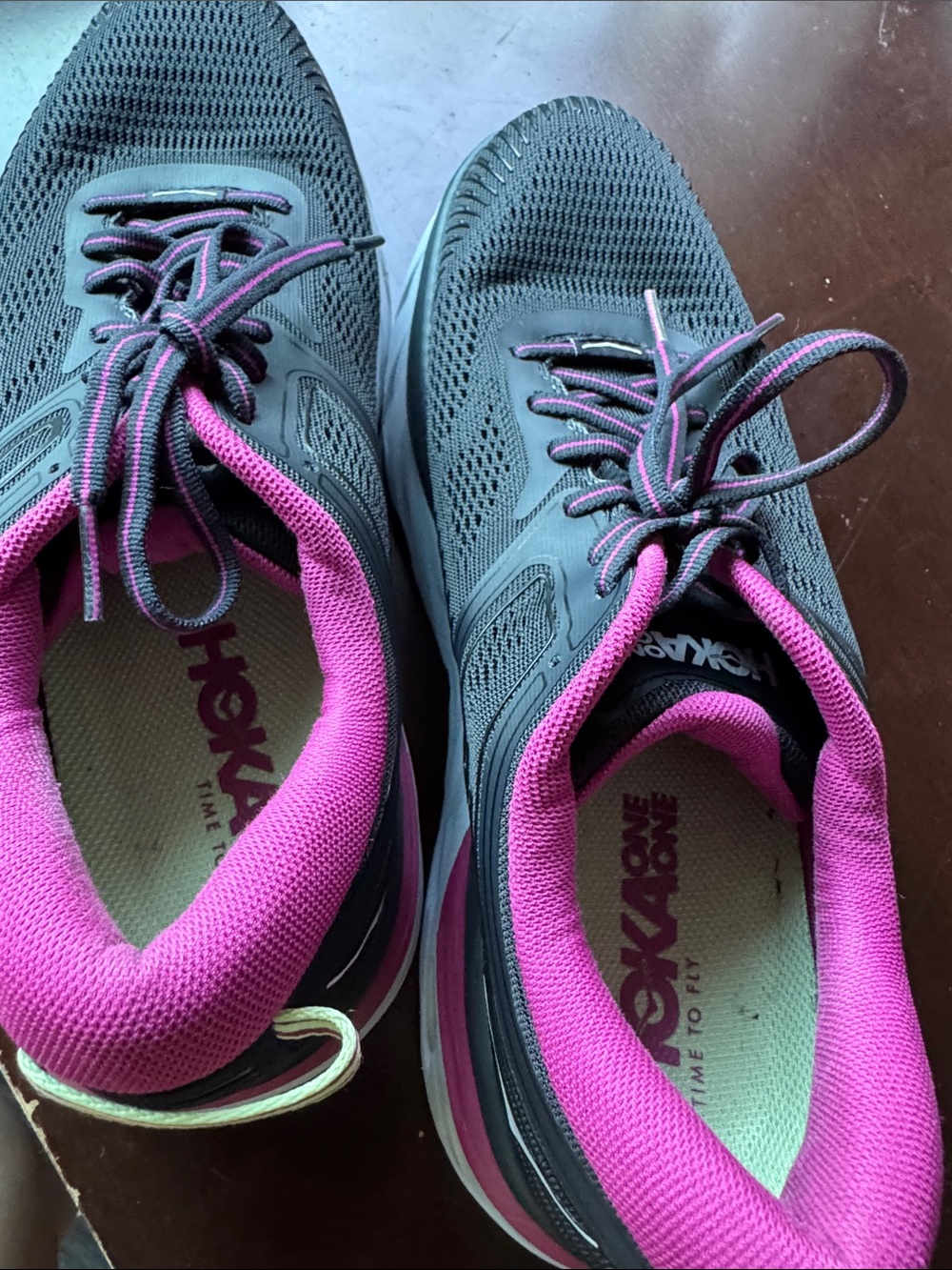 Hoka Women's Bondi 7 Black with Pink & White Cushioned Running Walking Shoes - Picture 9 of 10
